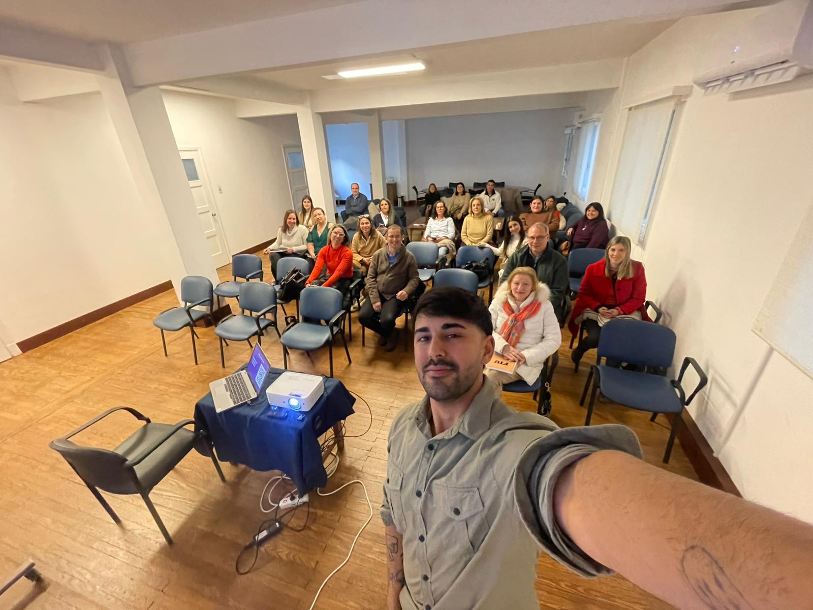 Capacitación Inteligencia Artificial real estate en montevideo